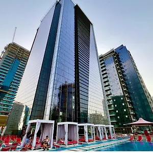 5* Отель Canal Business Bay