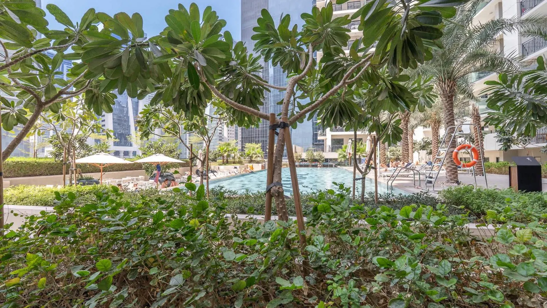 Excellent 1 Bedroom In Zada Tower With Balcony دبي شقة