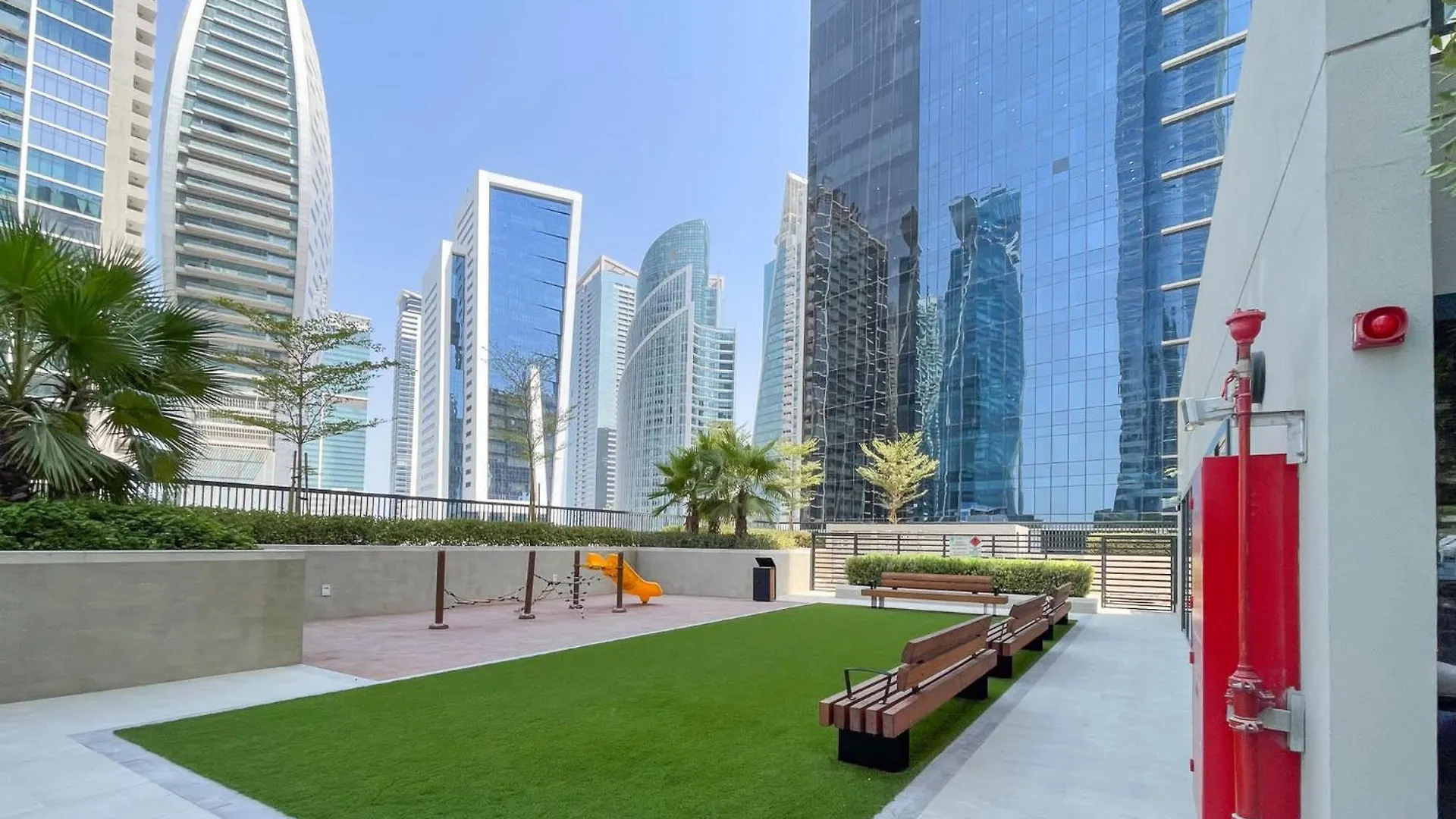 Excellent 1 Bedroom In Zada Tower With Balcony دبي شقة